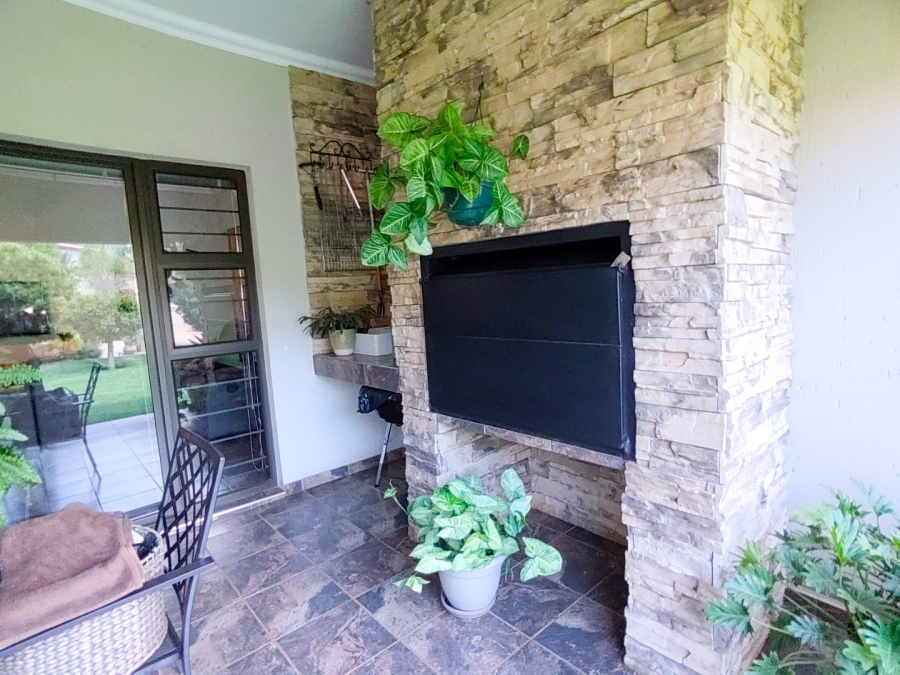 3 Bedroom Property for Sale in Seasons Lifestyle Estate North West